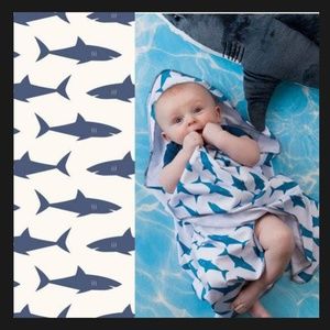 Hooded Shark UPF 50+ Towel Luv Bug